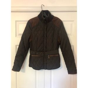 Light-weight Zara Quilted Puffer Jacket! 🤎
